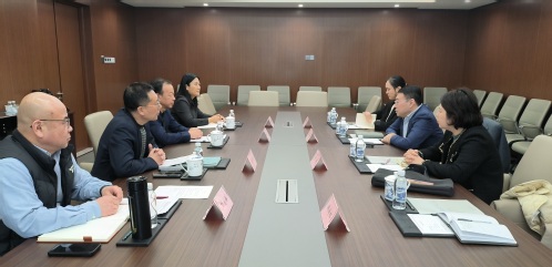 b8fb195e-d5ad-4708-93c9-8cae6c1e53cb